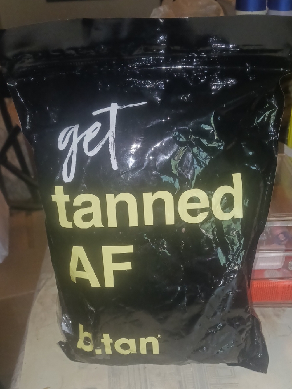 b.tan Get Tanned AF Tanning Product